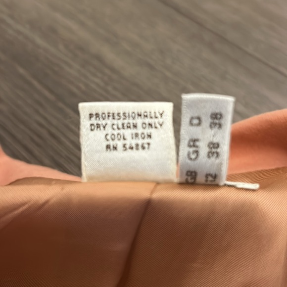 Women's cashmere coral pink Henri Bendel vintage blazer size 10 made in Italy - Picture 10 of 16